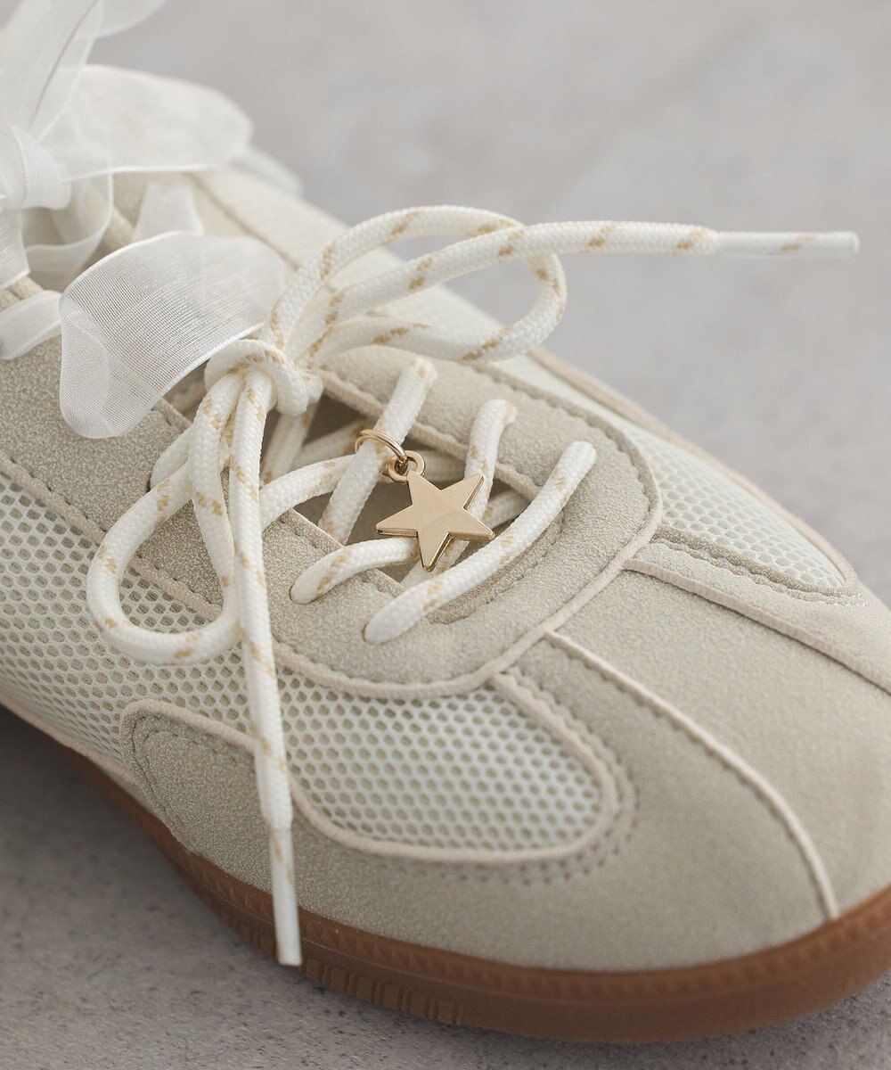 earth music&ecology チャーム付きＷリボンスニーカー 