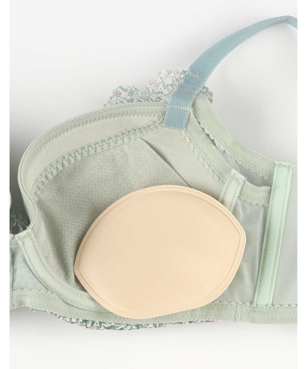 une nana cool MADE WITH LIBERTY FABRIC さあわたし レース 脇高ブラジャー 