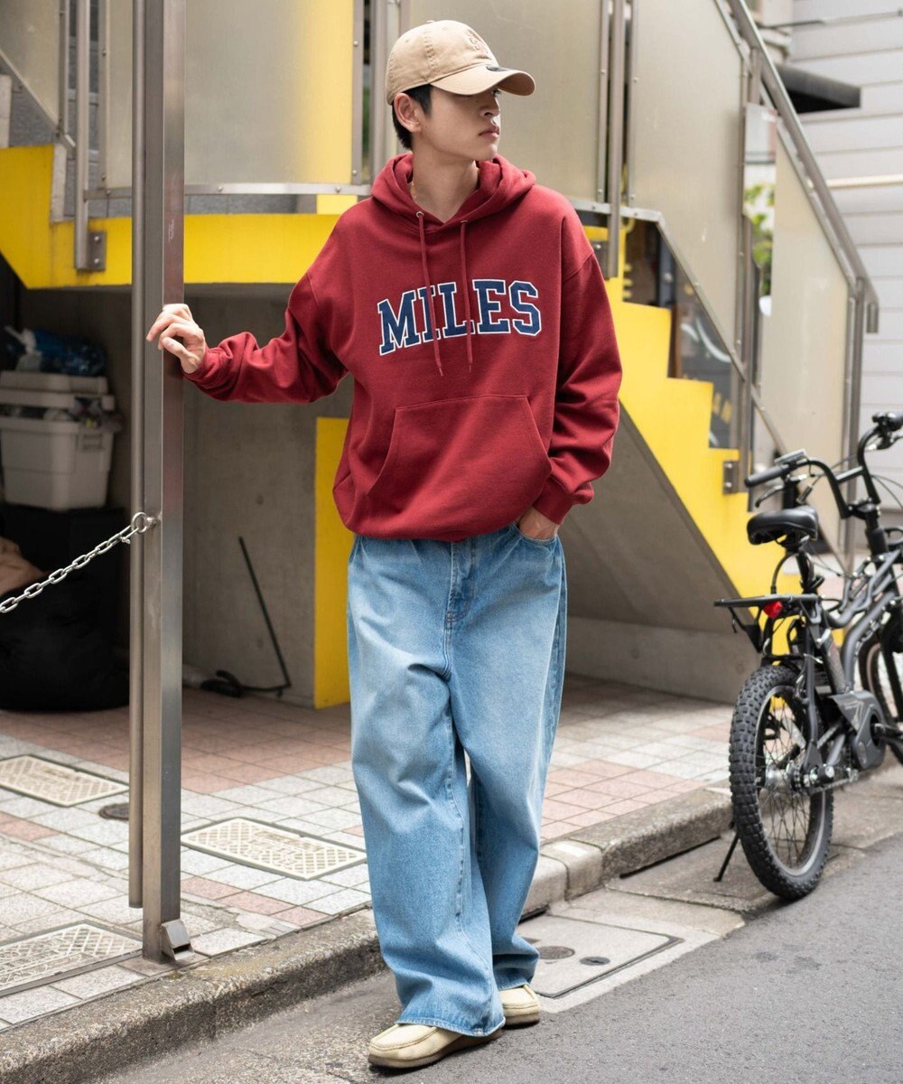 WEGO 【ユニセックス着用ITEM/SMLサイズ展開】グラフィックロゴプルパーカー 