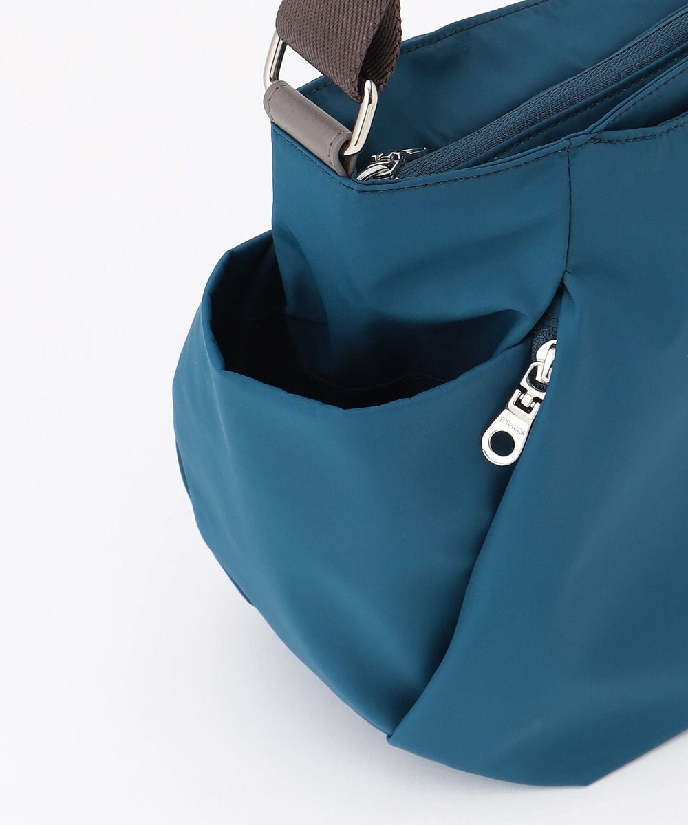 Y'SACCS 【ナイロンタフタ】トラベルショルダー mini 