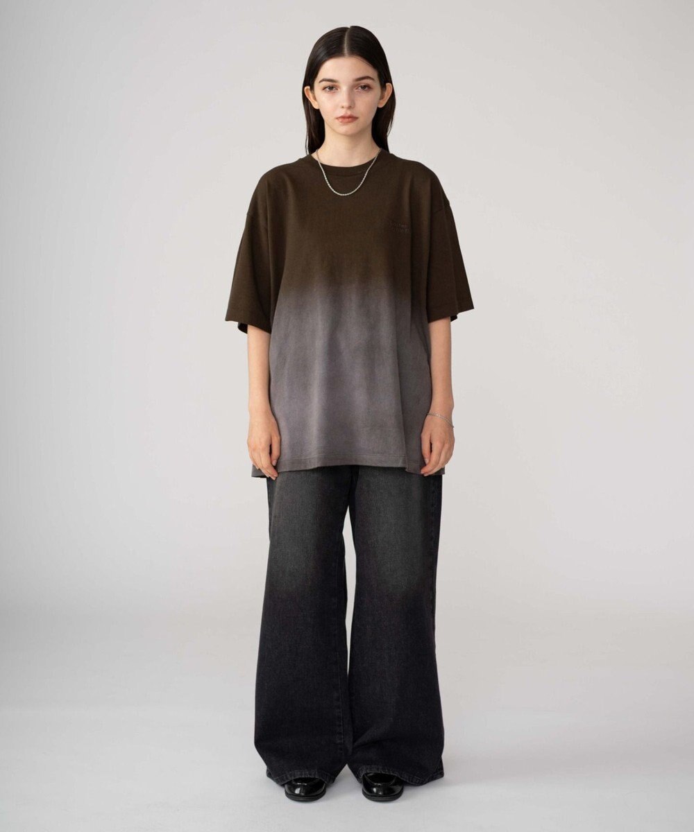 WEGO 【ユニセックス着用ITEM/MLサイズ展開】グラデーションワンポイントT（SS） 