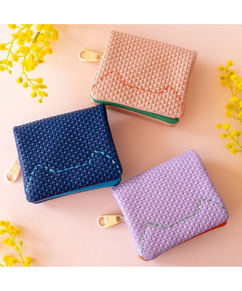 tsumori chisato CARRY エンボスメッシュ 2つ折り財布 ミニ財布 ネコステッチ 