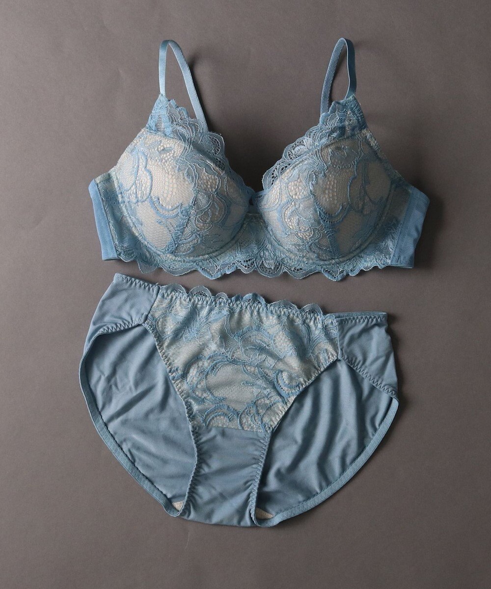 Wing ブラジャー 立体感のあるバストをメイク ふっくらデコルテ きれいな谷間 ブラのズレ・浮きを軽減 【ハイライトブラ】 ブラ CB4000 ウイング／ワコール 