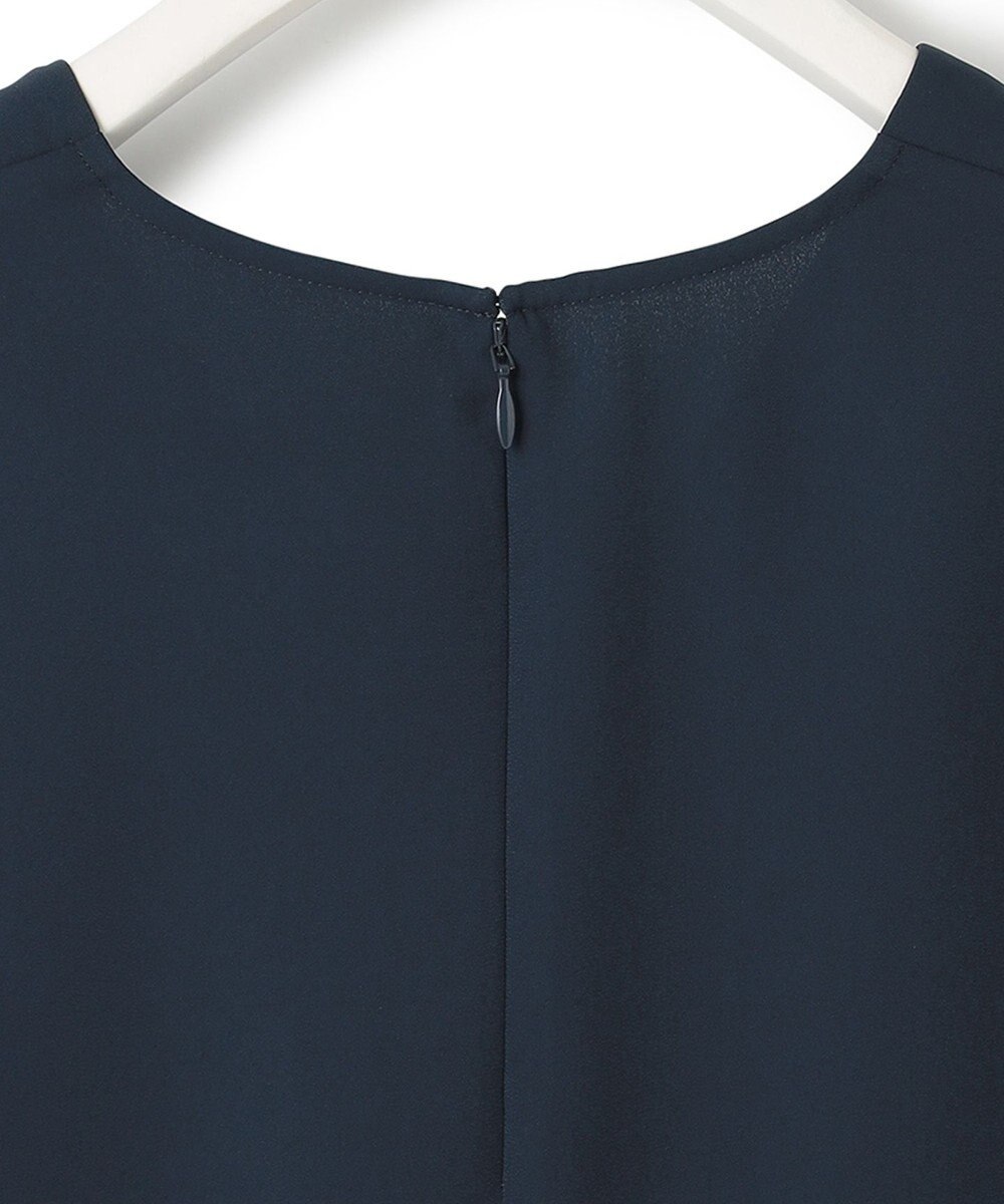 ICB 【洗える】ソフトジョーゼット Vネックブラウス 