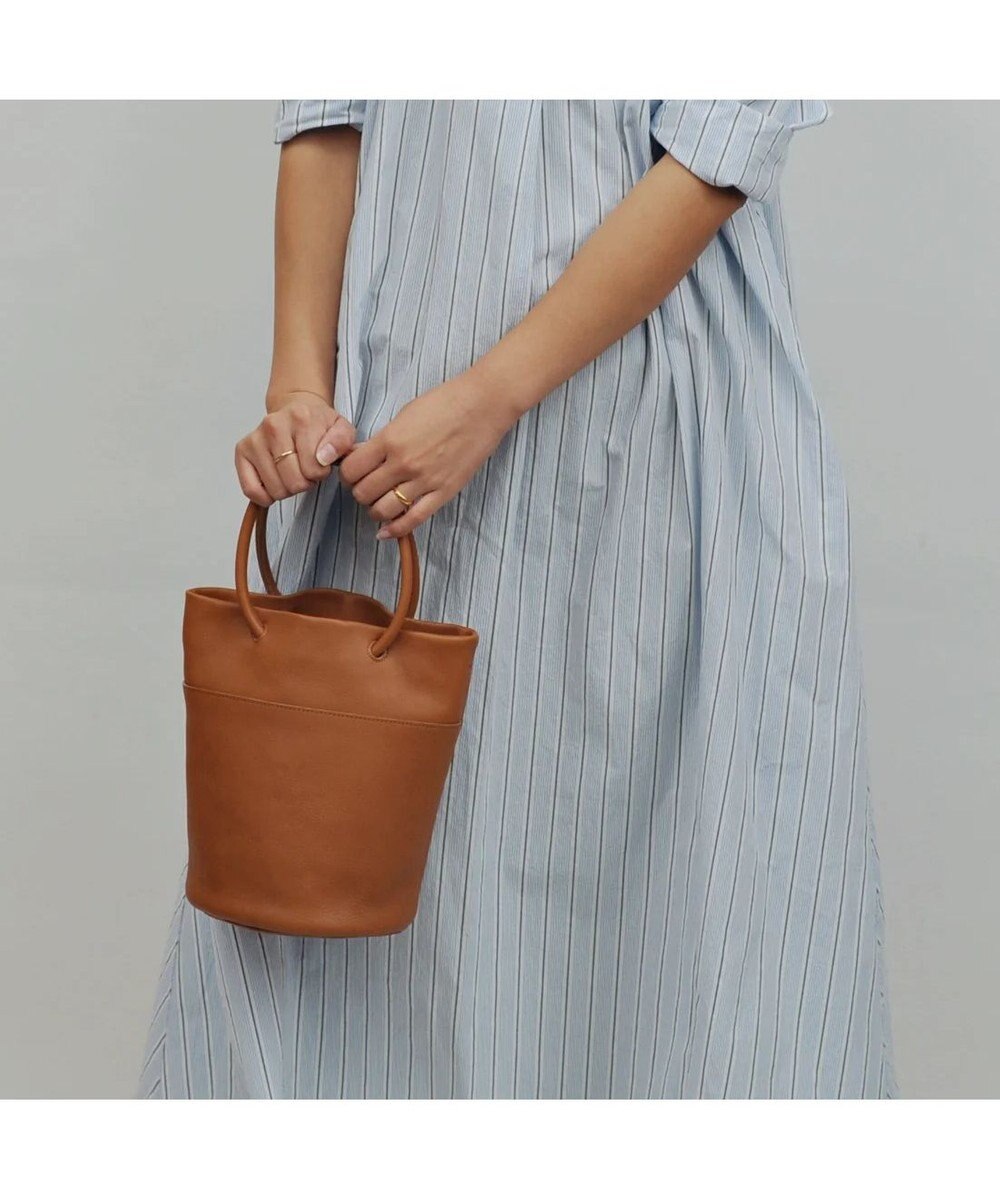 UNBILLION 【テレビ ドラマ着用アイテム】ペルケ perche / 姫路レザー丸手ハンドル2wayバケツバッグ 