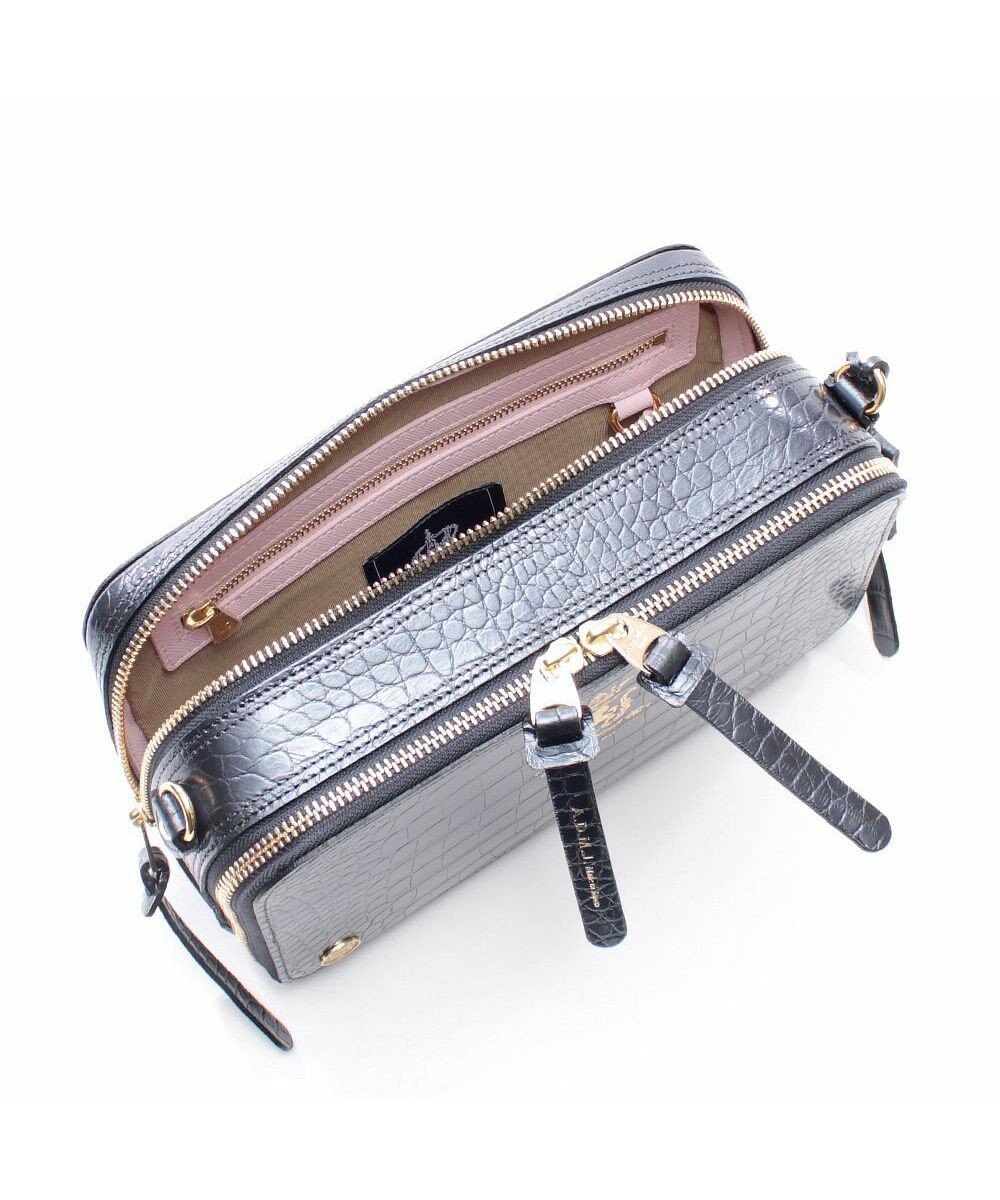 A.D.M.J. 【牛革】クロコ型押しスクエアショルダー 