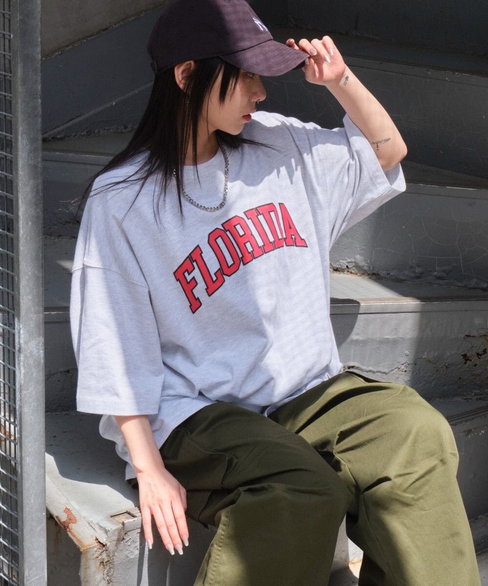 WEGO 【ユニセックス着用ITEM】アクセ付きグラフィックT（SS） 