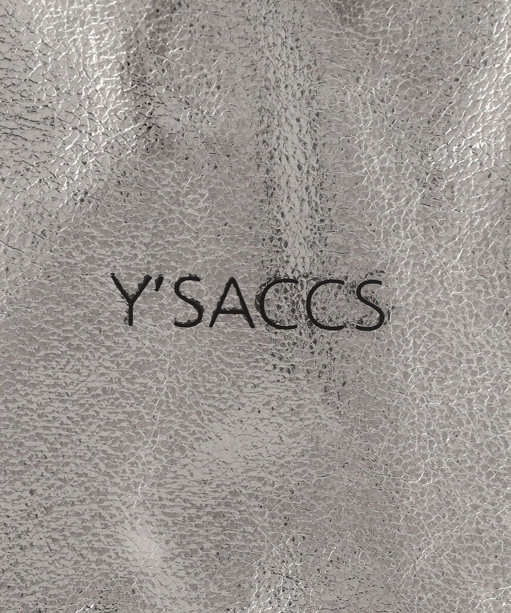 Y'SACCS PVCメタリックショルダーバッグ 