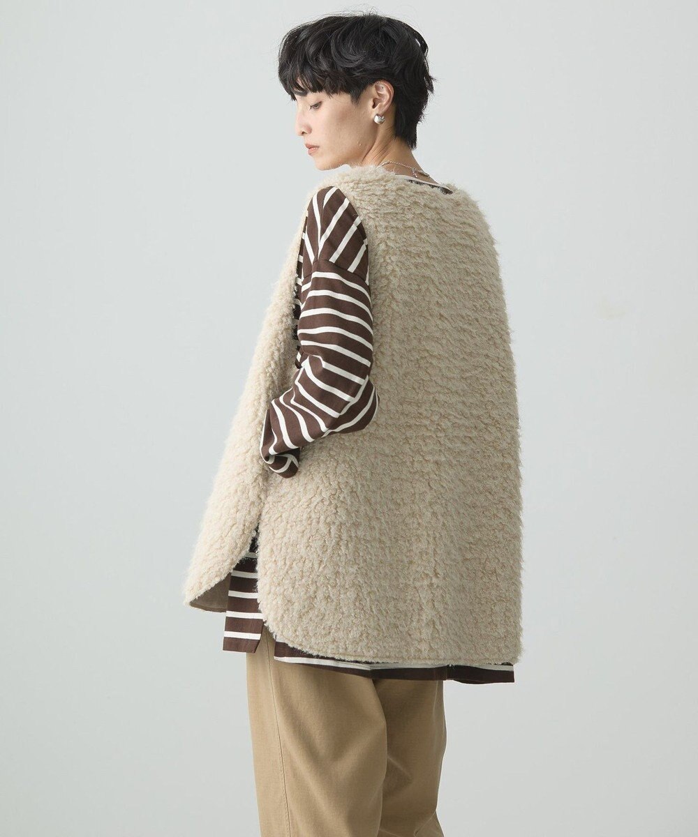 AMERICAN HOLIC 丈違いシープライクフェイクファーベスト 