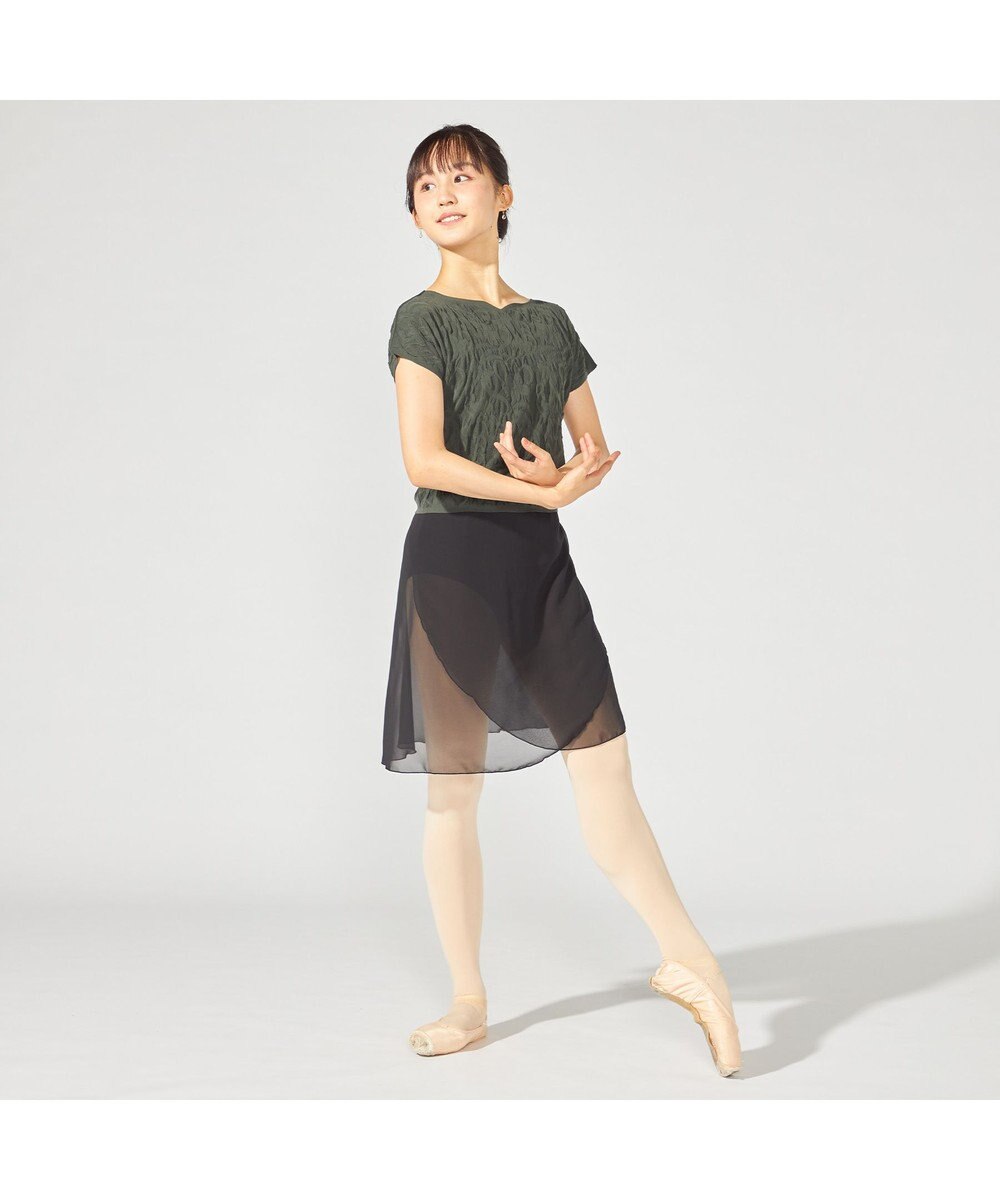 Chacott 【ノーソーイングニット】バレリーナネックコンパクトTシャツ 