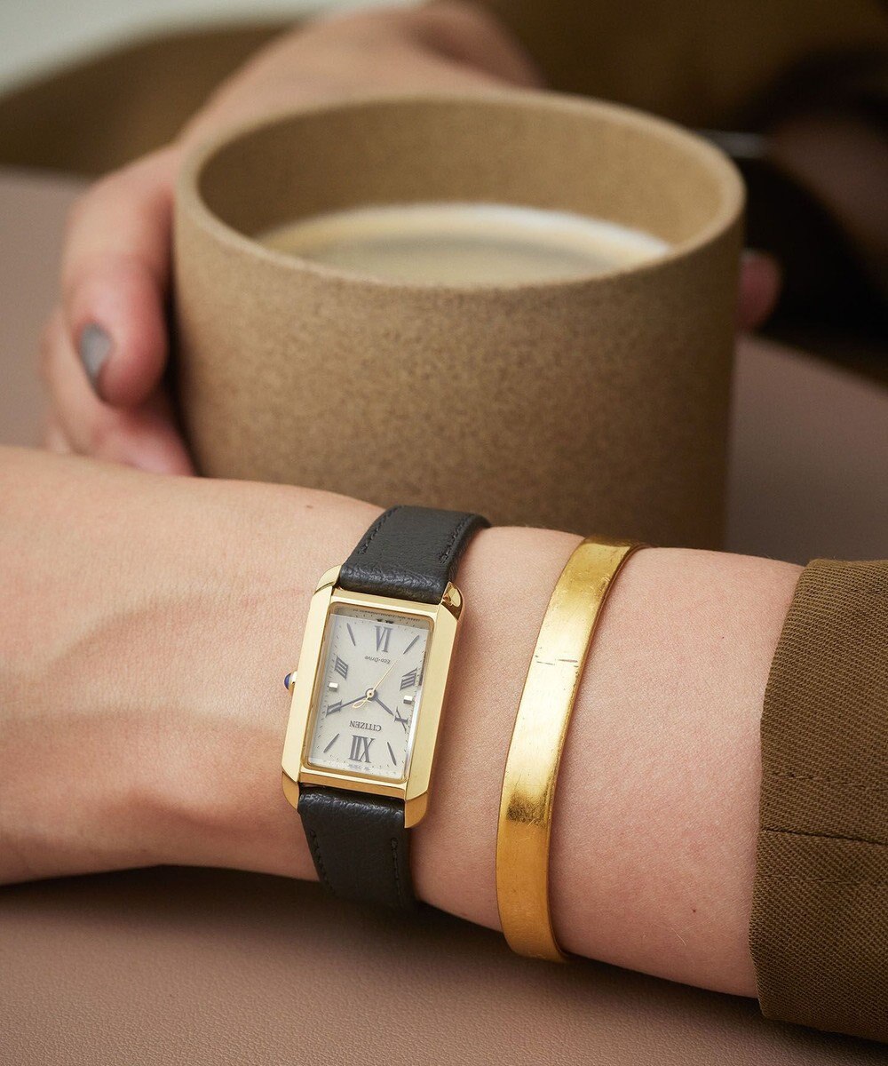 CITIZEN 【電池交換不要】レクタンギュラーウオッチ イエローゴールドEW5622-09P 