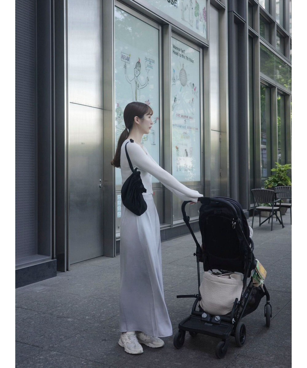 Green Parks AnriettMusee サテンナロースカート 