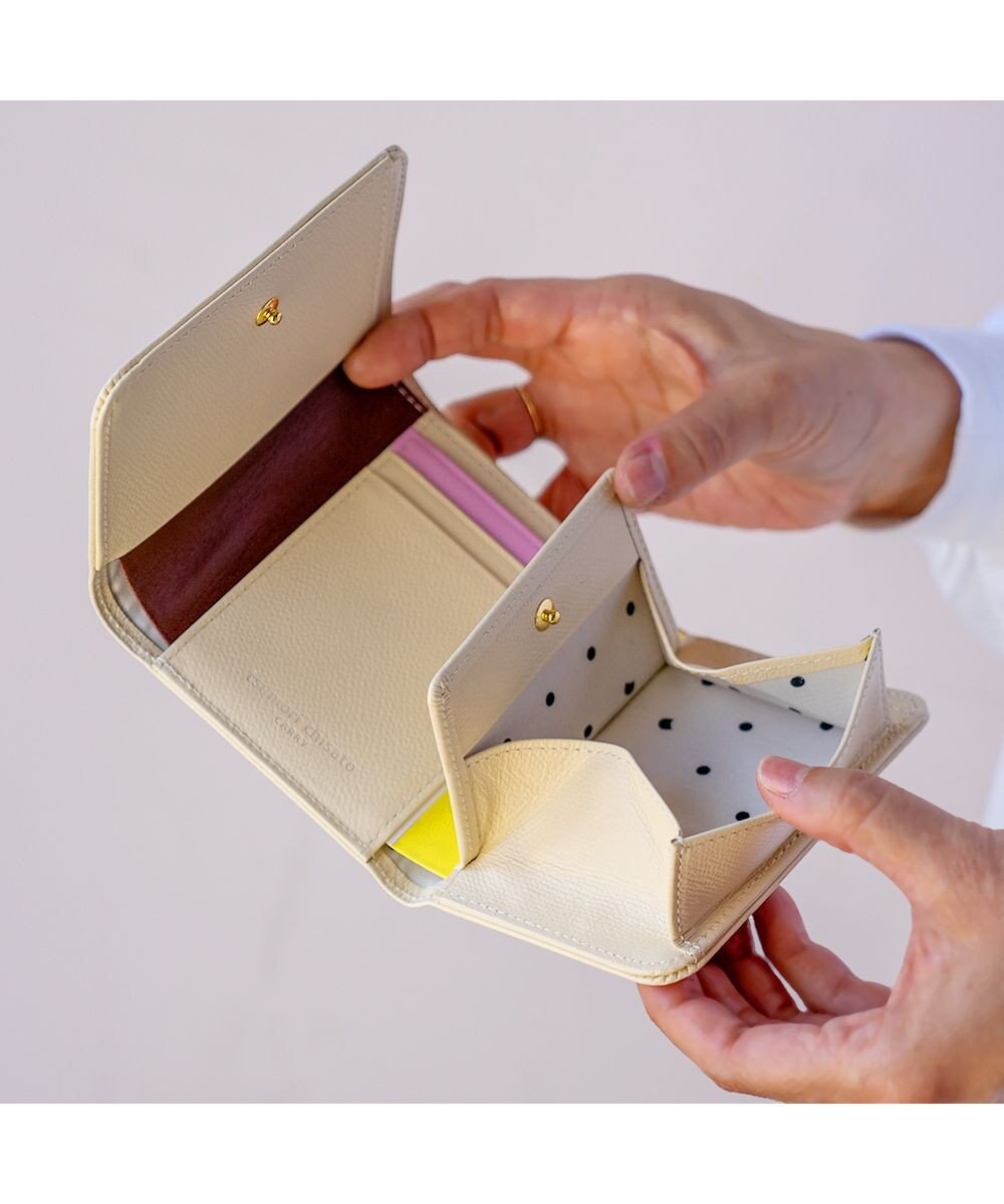 tsumori chisato CARRY ラブワッペン 3つ折り財布 