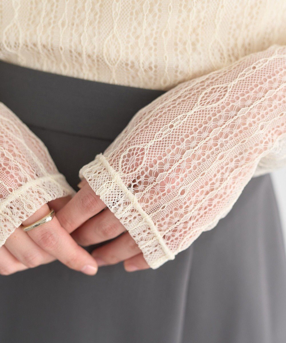 earth music&ecology レースドッキングボートネックプルオーバー 