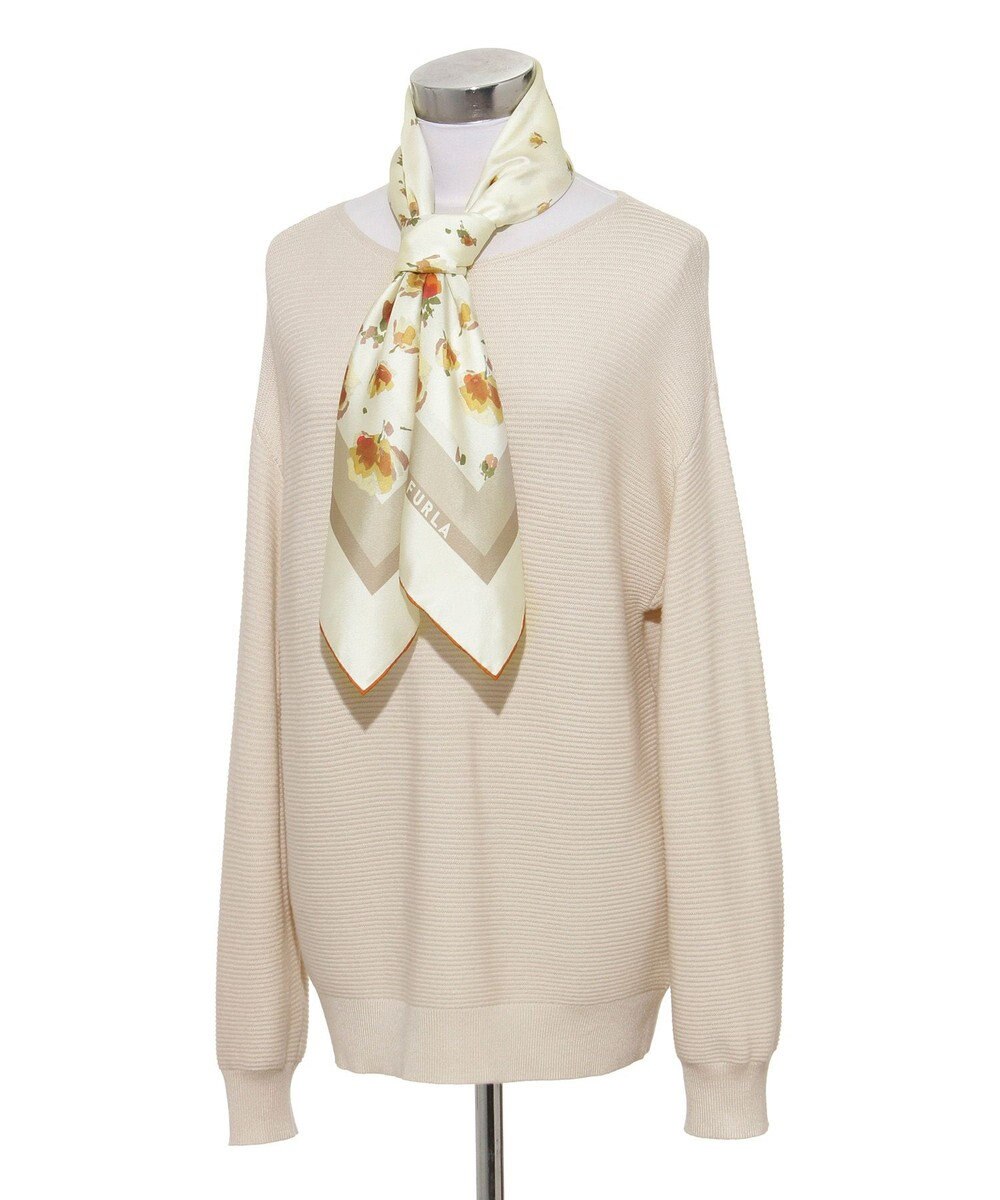 MOONBAT FURLA(フルラ)シルクツイル 水彩フラワー スカーフ 88cm×88cm 