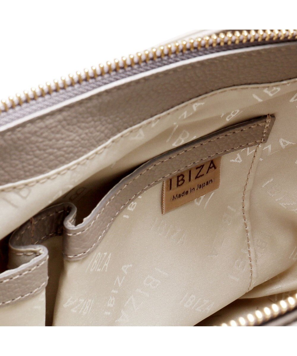 IBIZA ロゴナイロン　ショルダーバッグ 