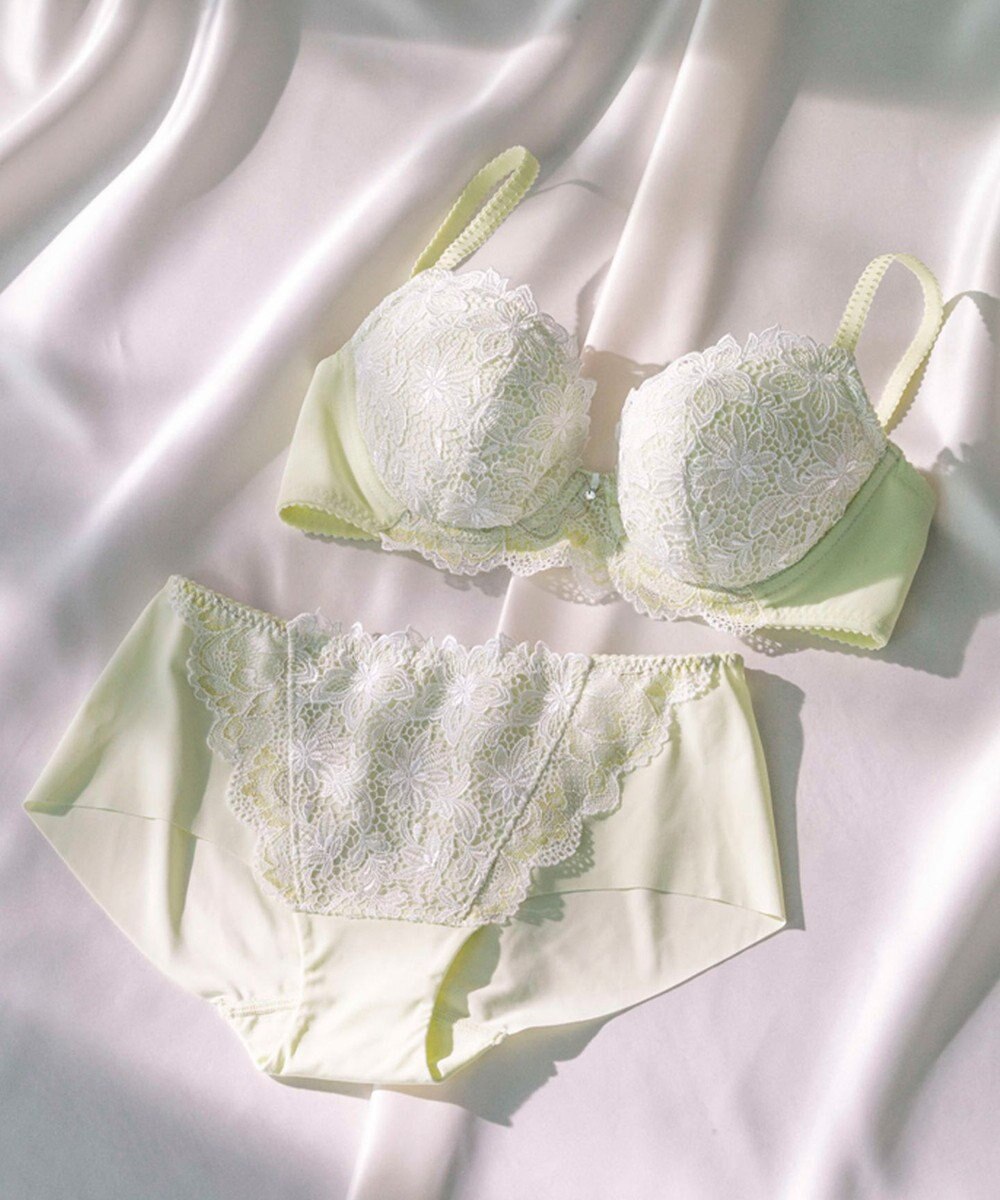 Wing Wing Lesiage　【2800シリーズ】　ブラジャー　サイドすっきり　安定感のあるしっかりとしたフィット感　ウイング／ワコール　PB2800 