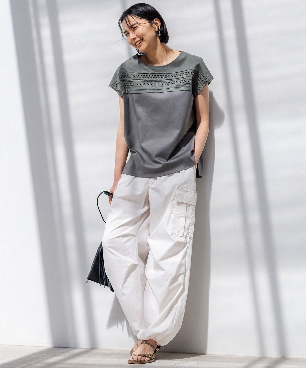 23区 L 【SLOW/好評につき新色追加】ミリタリーストレッチタフタ  カーゴパンツ 