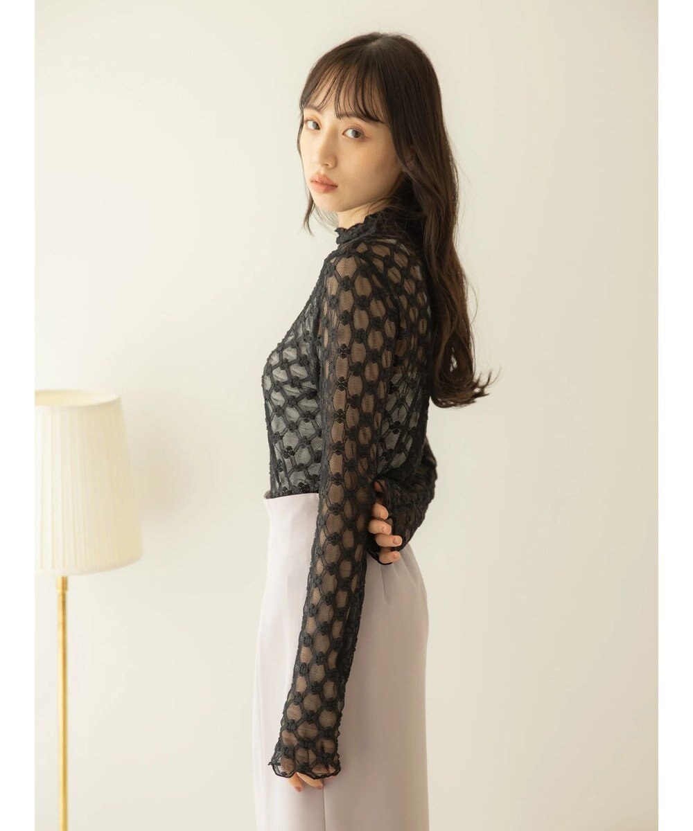 earth music&ecology ハイネックシアーフラワーインナー 