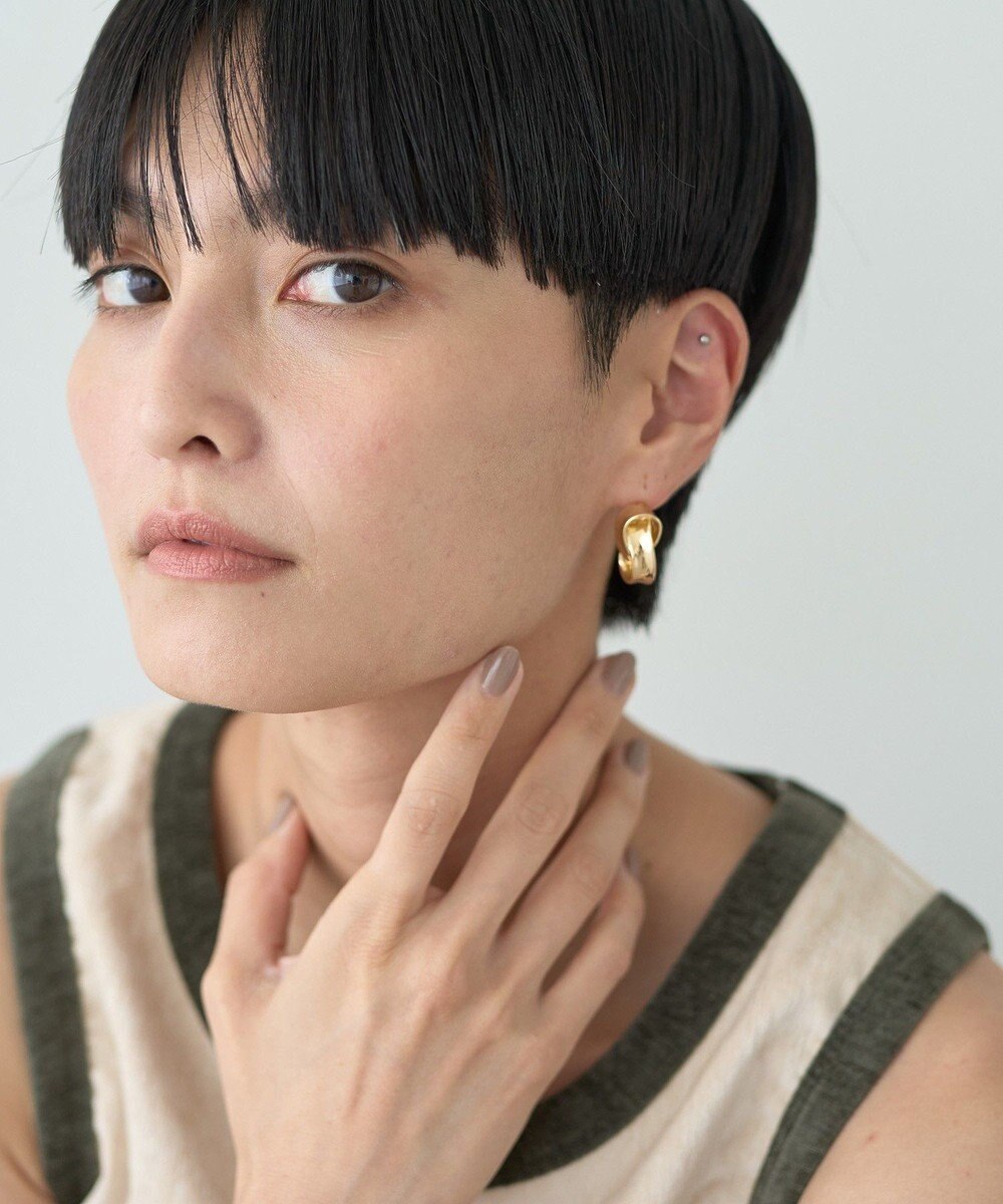 AMERICAN HOLIC メタルクロスイヤリング 