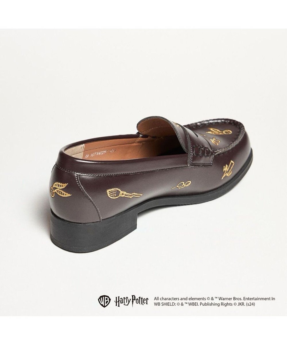 ing <ing>【ハリー・ポッターコラボレーション】刺繍モチーフローファー 