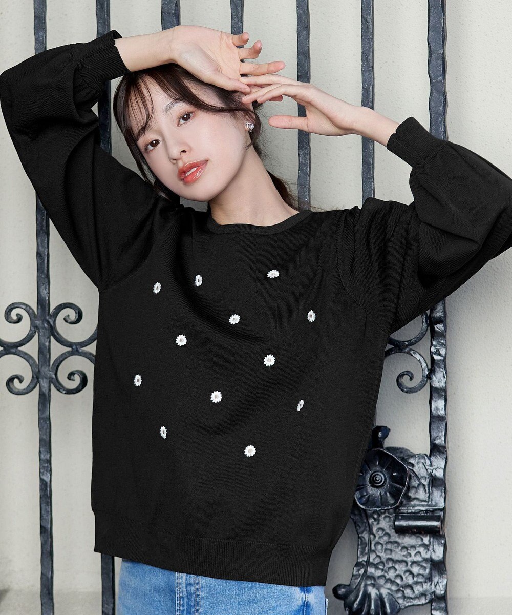 Tiaclasse 【洗える】フラワー刺繍ニットトップス 