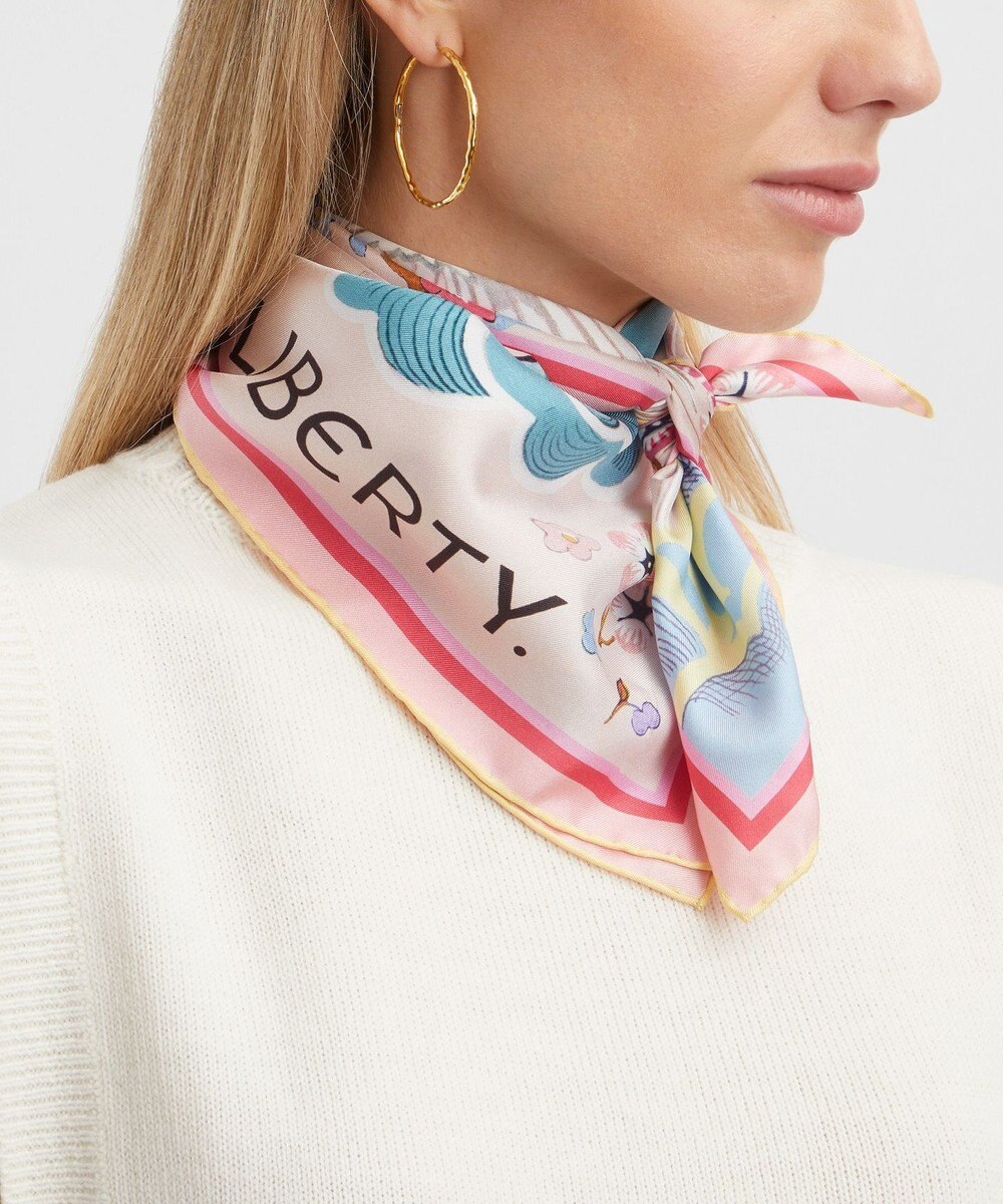 LIBERTY. ピース ラブ アンド リバティ シルクスカーフ 70 