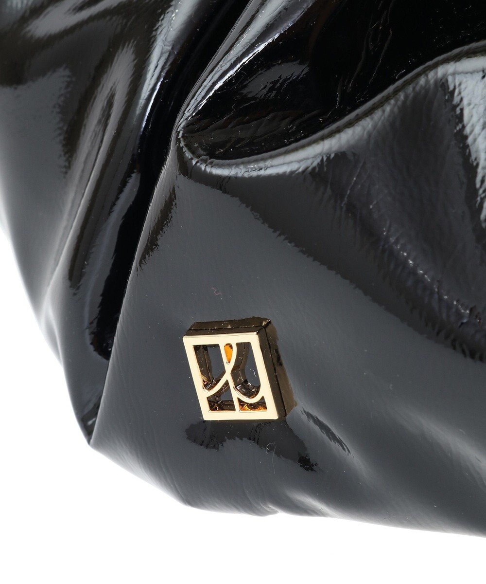 YECCA VECCA 【LE VERNIS】Momo mini bag 