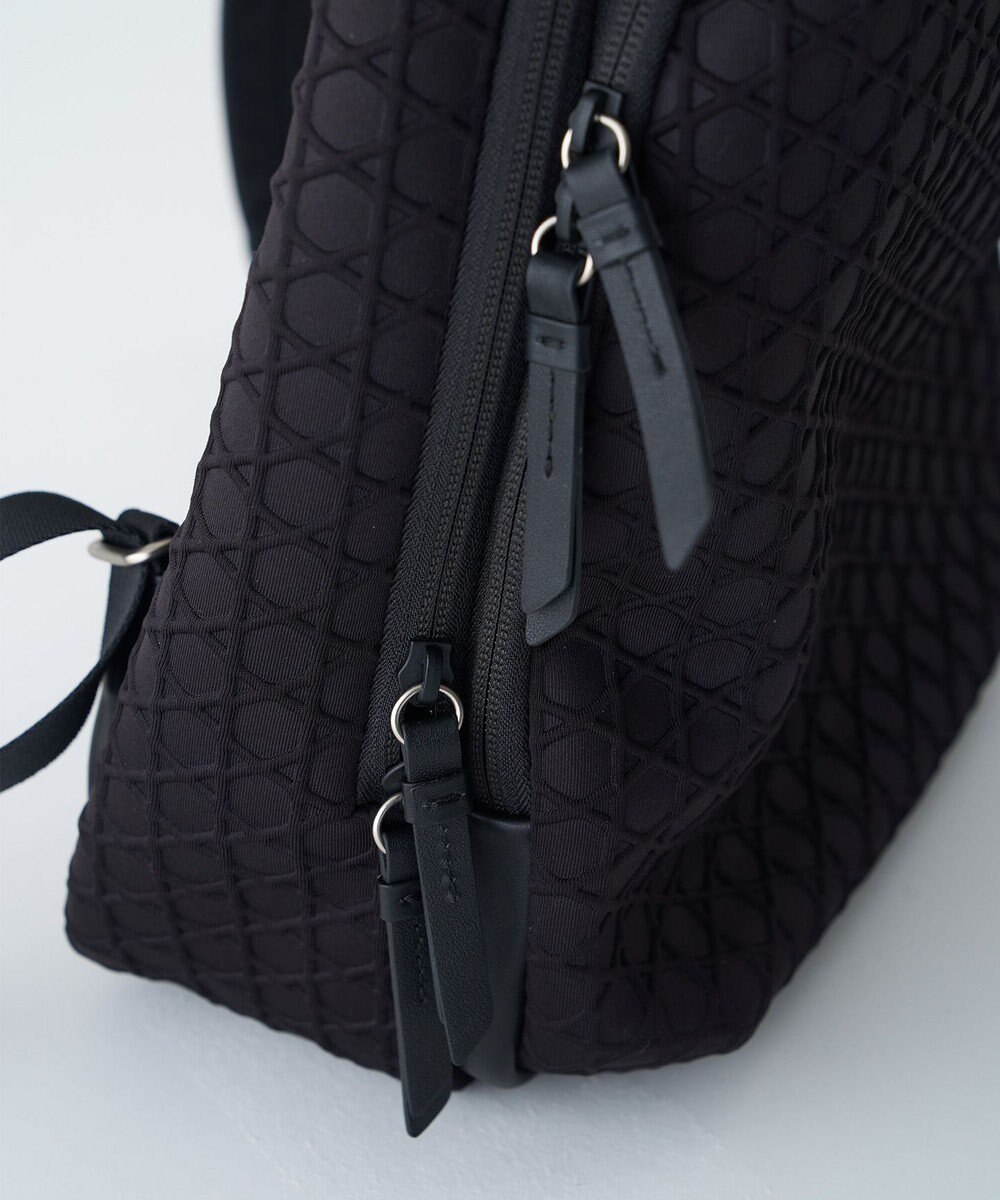 MIYABIYA LAQUOH【撥水加工】篭目エンボスボンディングリュック 