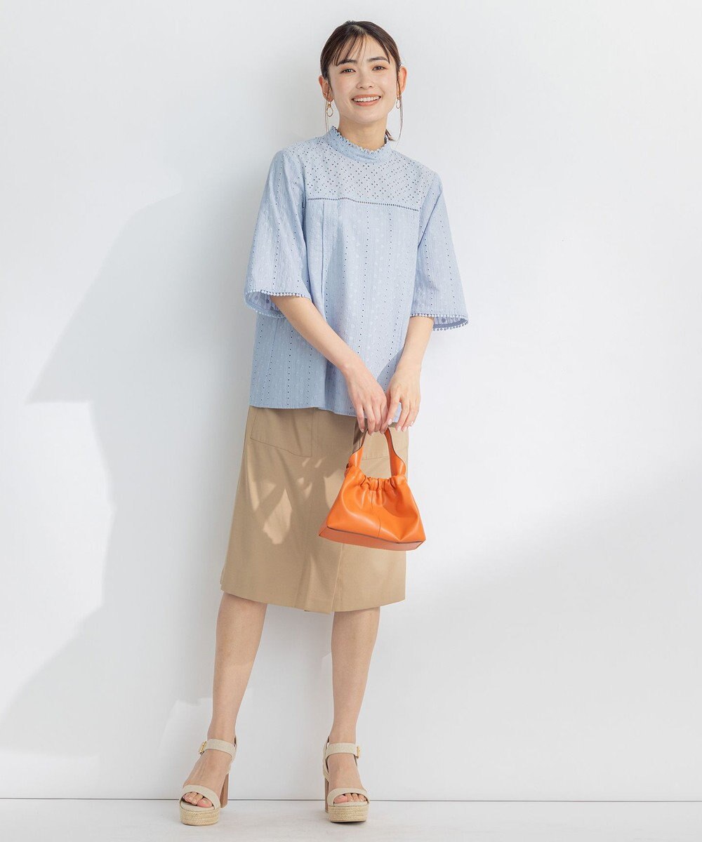 組曲 【WEB限定色あり】エンブロイダリーレース　ハイネック半袖ブラウス 