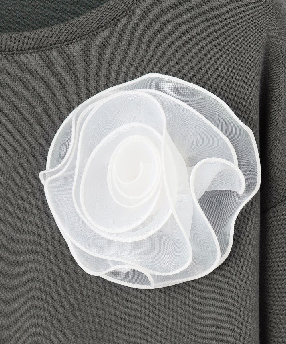 Feroux 【洗える】ローズコサージュ ダンボールプルオーバー 