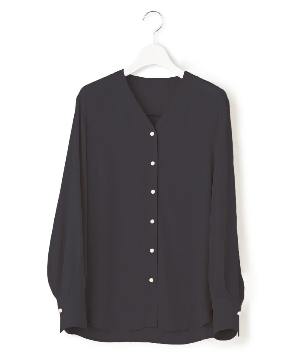 23区 バックサテンアムンゼン Vネック ブラウス 