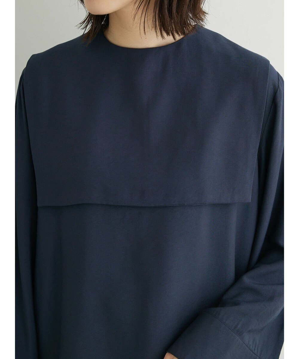 Green Parks Ｂ．レーヨン混スクエアカラーブラウス 