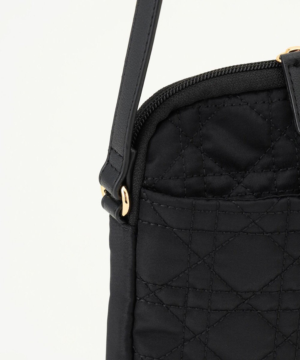 LA BAGAGERIE グリッドキルティングショルダー 