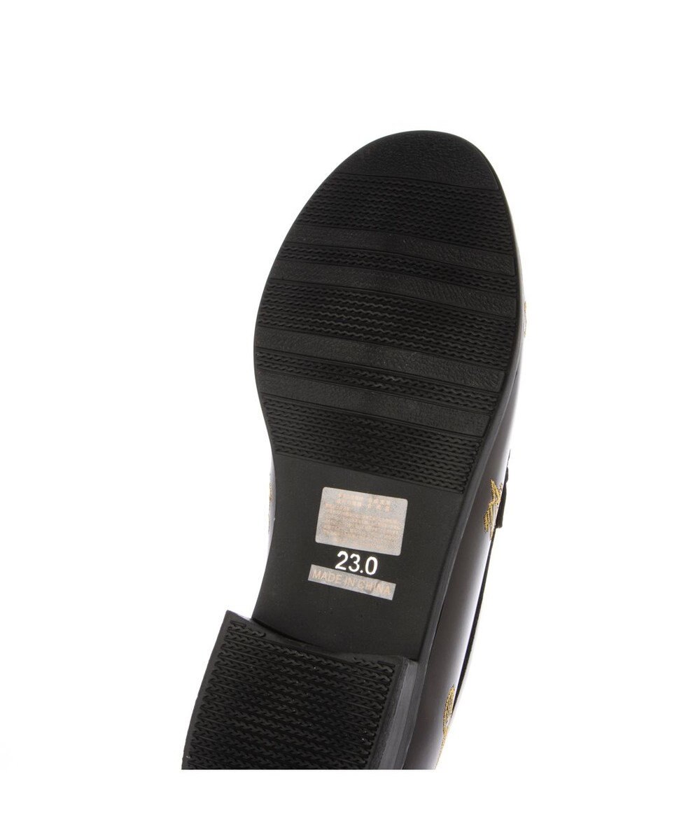 ing <ing>【ハリー・ポッターコラボレーション】刺繍モチーフローファー 