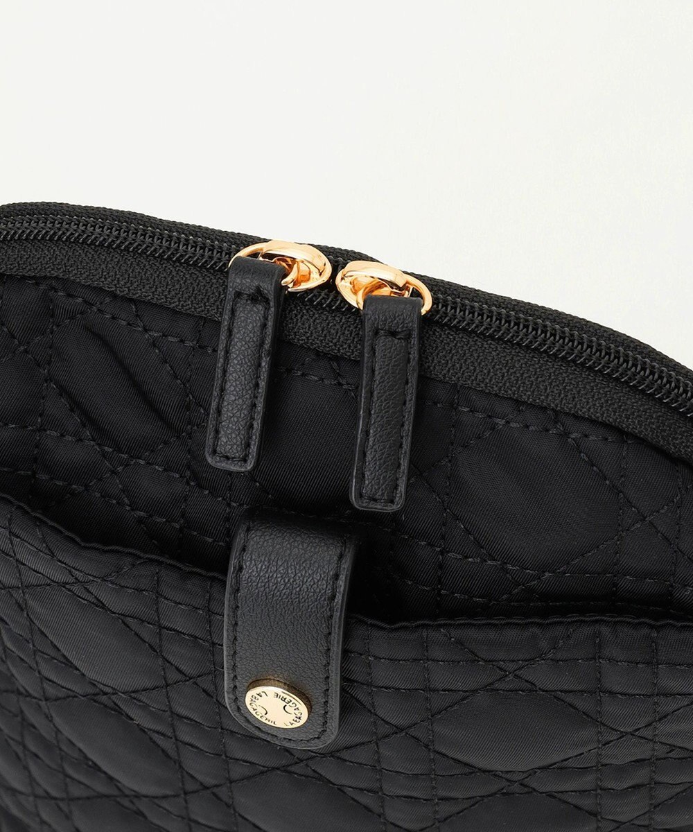 LA BAGAGERIE グリッドキルティングショルダー 