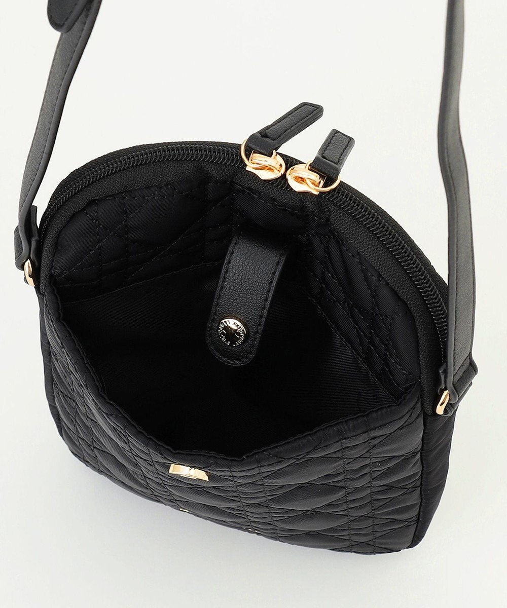 LA BAGAGERIE グリッドキルティングショルダー 