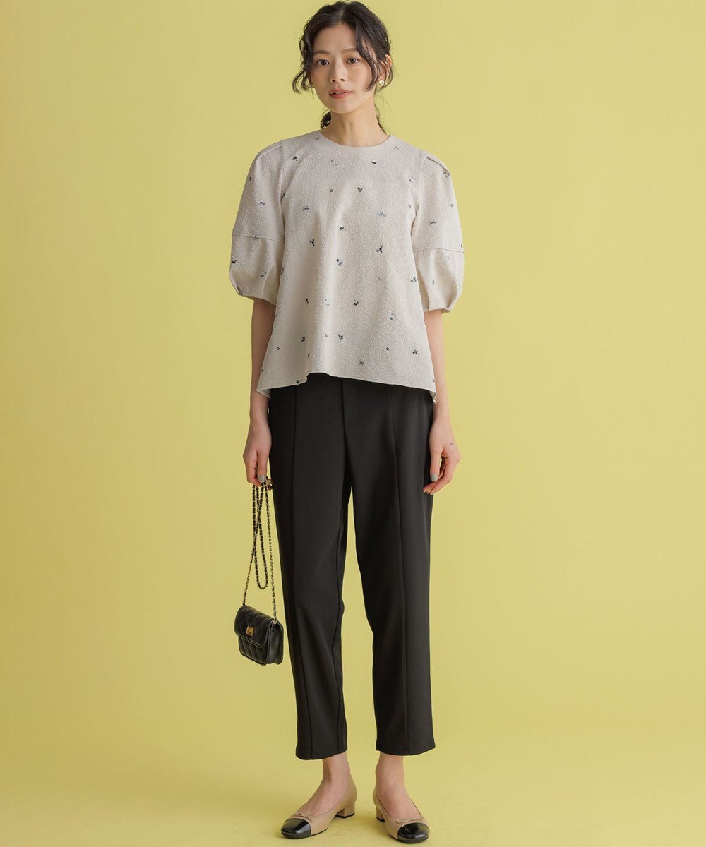 組曲 L 【WEB限定】ミニフラワーエンブロイダリー ブラウス 