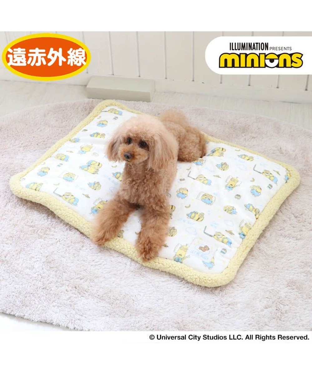 PET PARADISE 犬 マット 遠赤外線 ミニオン ボア マット (80×60cm) おやすみ柄 犬 猫 ベッド 小型犬 おしゃれ かわいい 黄