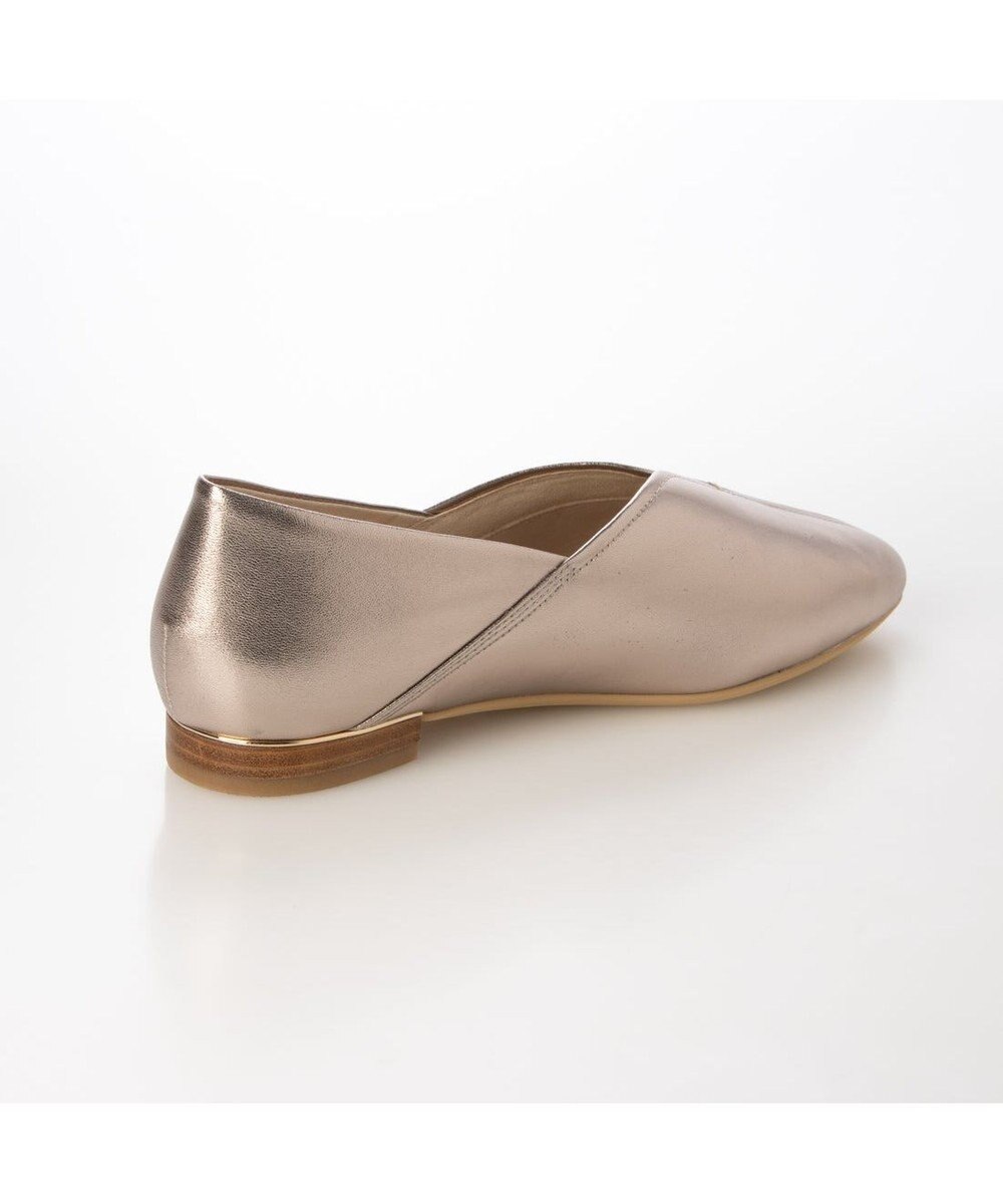 ing <ing>Vカットフラットシューズ 