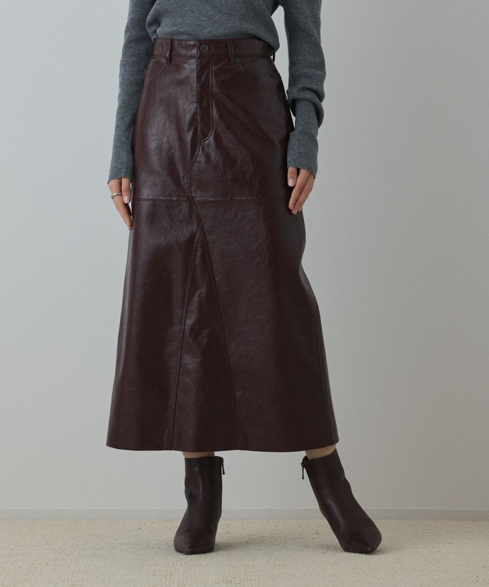 GRACE CONTINENTAL フェイクレザータイトスカート 