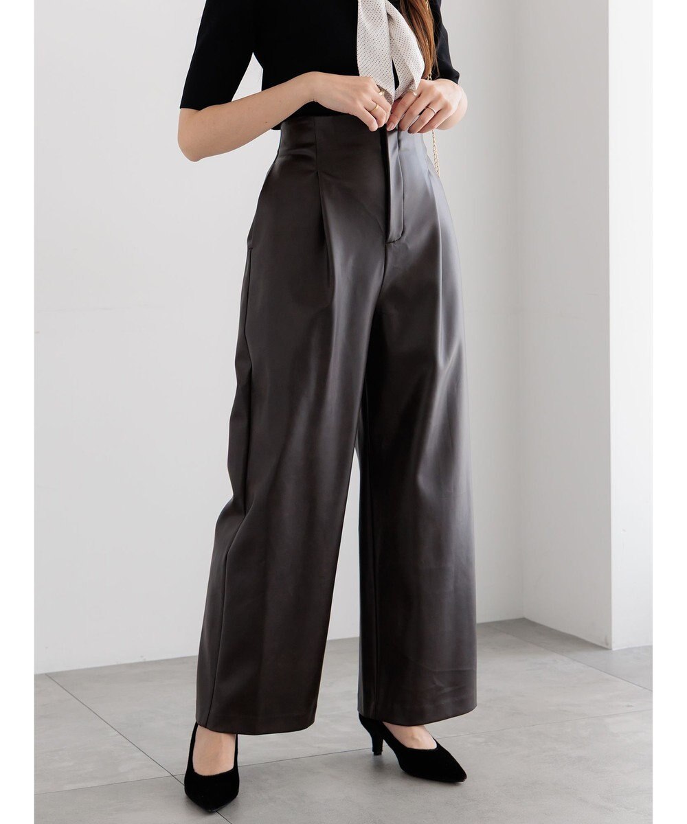 Te chichi フェイクレザーセミワイドパンツ《2025Autumn catalog item》 