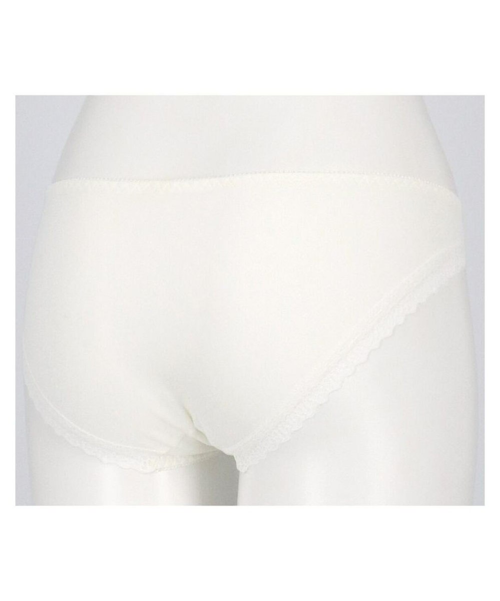 une nana cool it rains ショーツ 