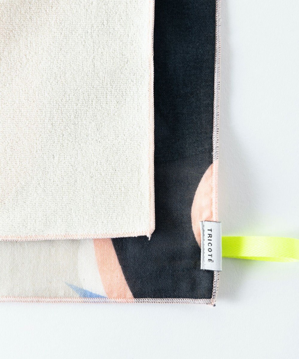 TRICOTE PUZZLE HANDKERCHIEF 