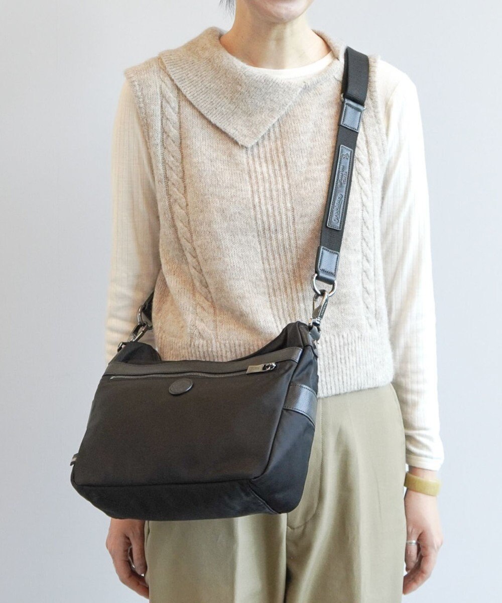 ACE BAGS & LUGGAGE Orobianco ソロペルテ ショルダーバッグ  7L 620g 92954 オロビアンコ 