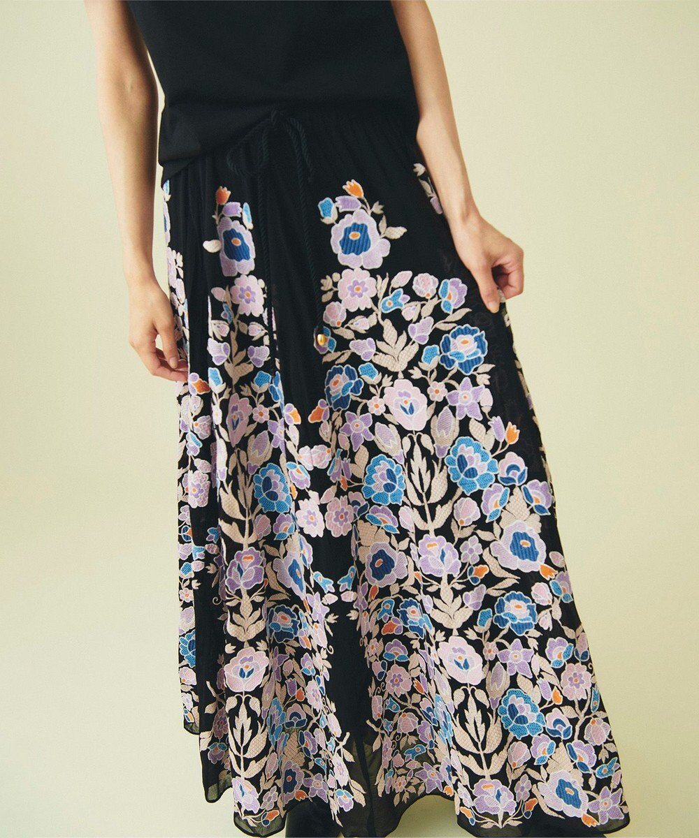 マルチフラワー刺繍スカート / GRACE CONTINENTAL | ファッション通販 ...