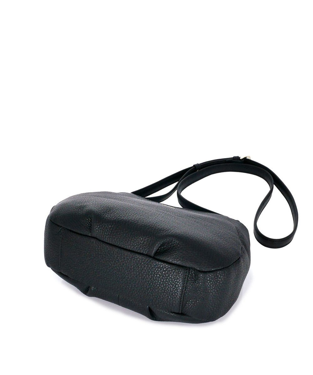 IBIZA ボンダード　牛革　ショルダーバッグ 