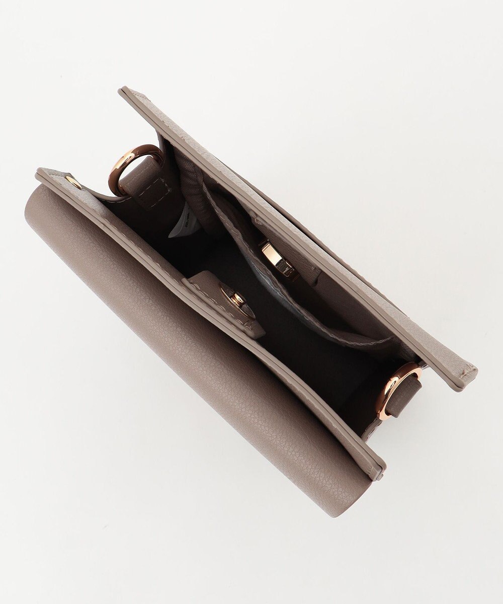 LA BAGAGERIE 【maison vert】 【超軽量！】フラップスマートショルダー 