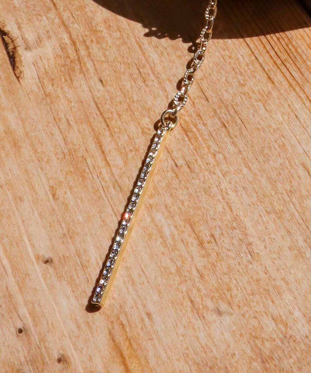 Tiaclasse 【日本製】キラキラ輝く石付きの大人カジュアルなフープ＆バーネックレス 