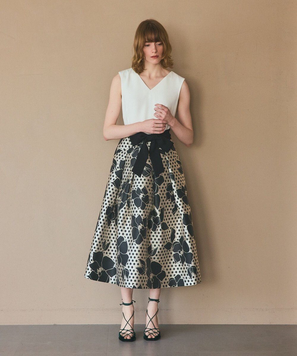 GRACE CONTINENTAL ドットボタニカルジャガードドレス 